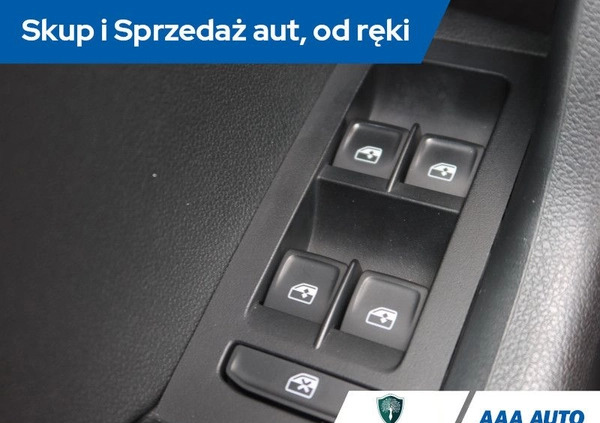 Skoda Octavia cena 49000 przebieg: 164363, rok produkcji 2018 z Ogrodzieniec małe 232